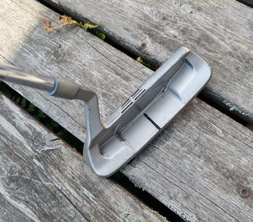 Wilson Black Jack 853 Balata Putteri
