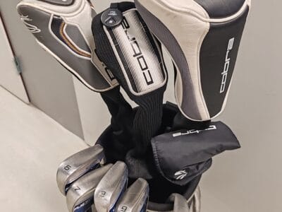 Miesten Golfsettejä
