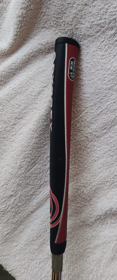 Odyssey White Hot 2-Ball putteri 34 Tuumaa