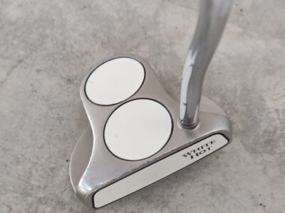 Odyssey White Hot 2-Ball putteri 34 Tuumaa