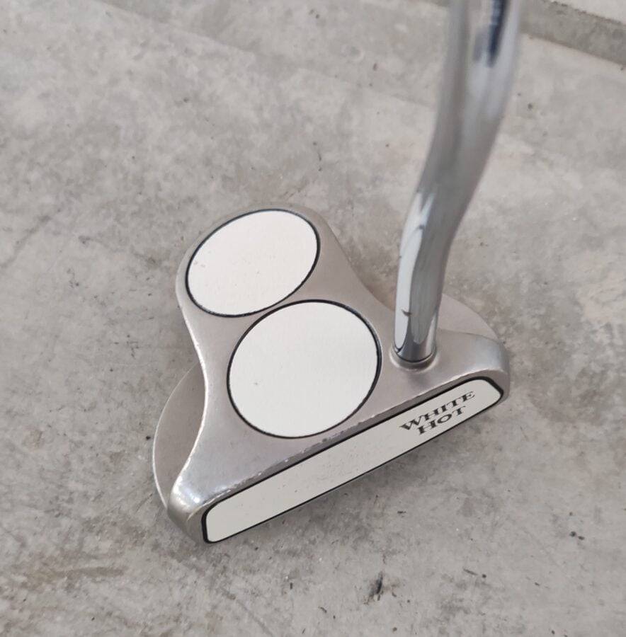 Odyssey White Hot 2-Ball putteri 34 Tuumaa