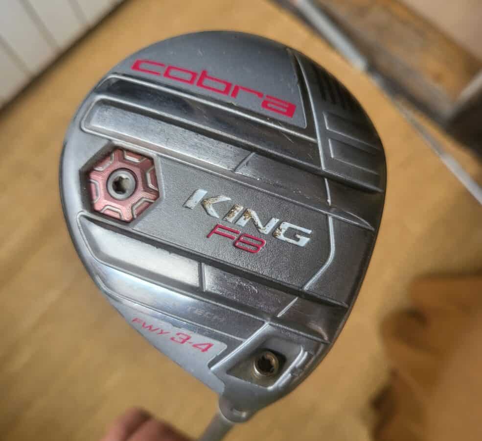 Naisten väyläpuu Cobra King F8 (3-4)