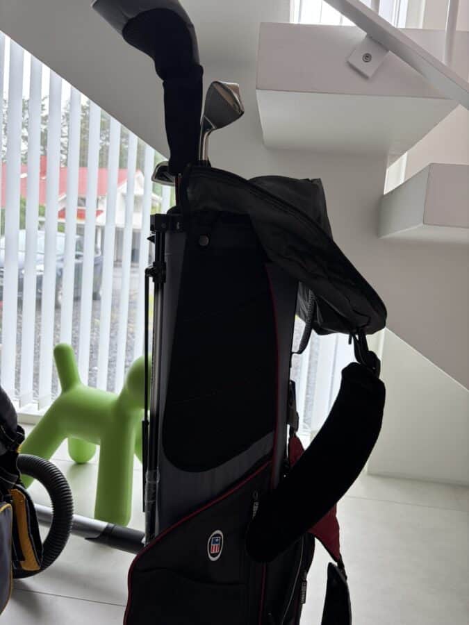Myydään USKG 63 golfmailasetti