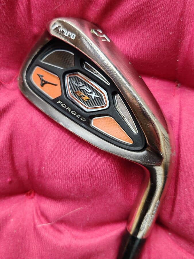OSTETAAN Oikeanpuolen Mizuno JPX EZ forged Grafiittivartinen rauta 9 Flex-R