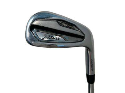 Titleist T100 4-P Right, X-STIFF, KÄYTETTY