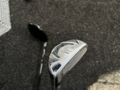 Titleist 913 H 19 astetta