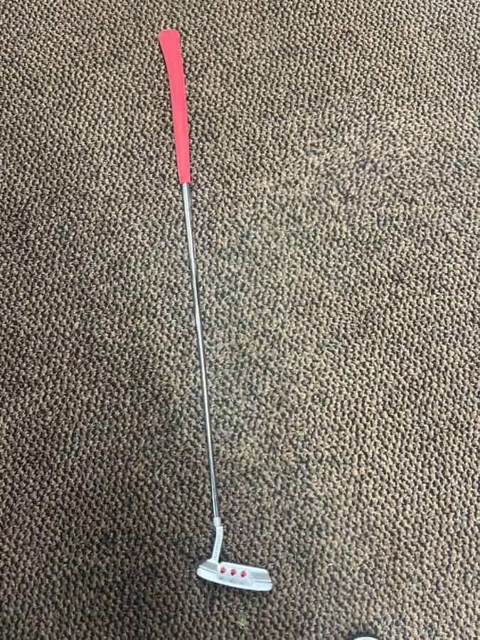 Scotty Cameron select newsport 2-putteri