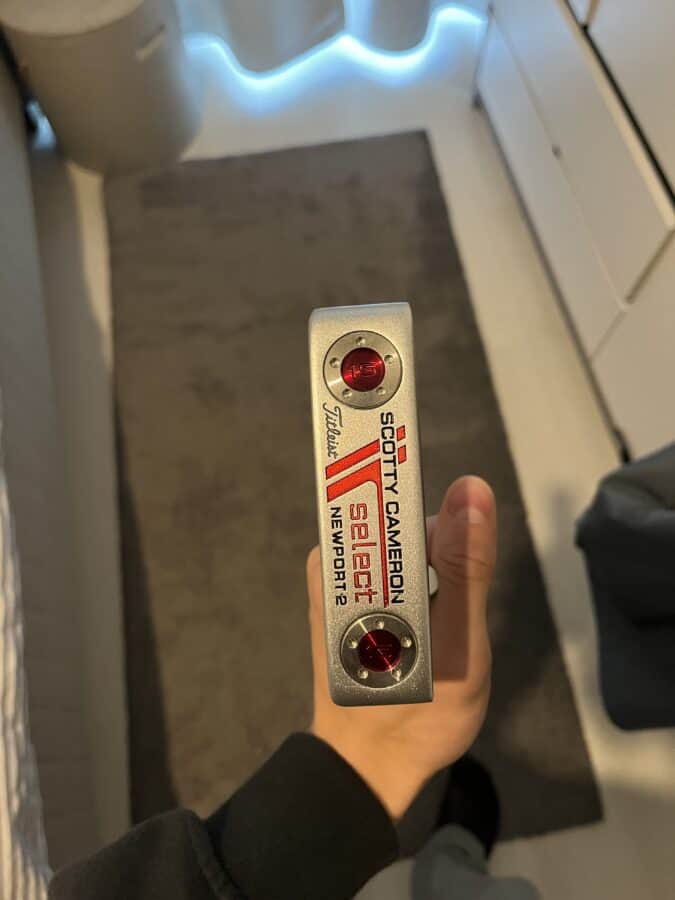 Scotty Cameron select newsport 2-putteri