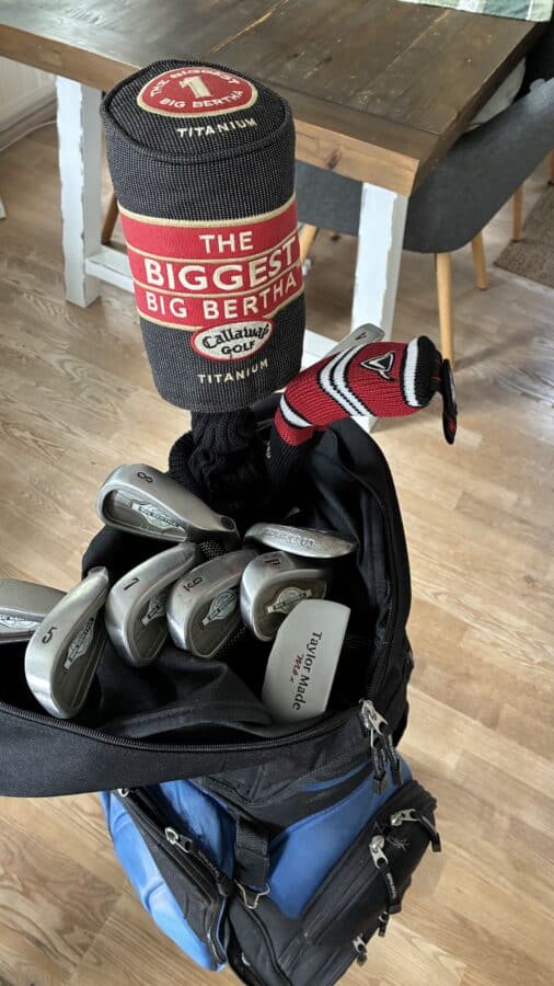 Kokonainen golfsetti