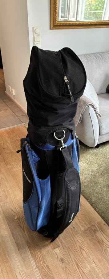 Kokonainen golfsetti
